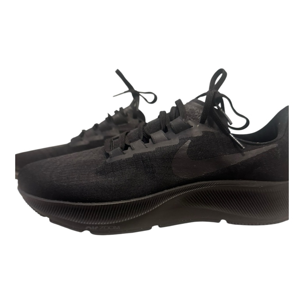 Nike Men's Black Running Shoes size 9